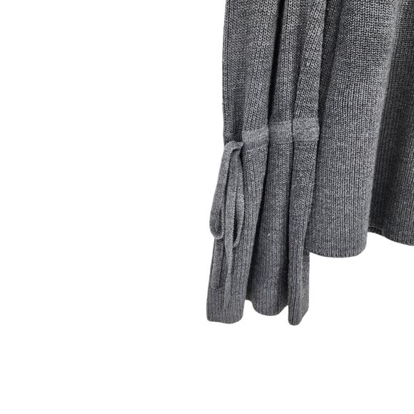 Anthropologie Moth Women's Gray Funnel Neck Tie Sleeve Detail Sweater Size Small - Picture 2 of 6